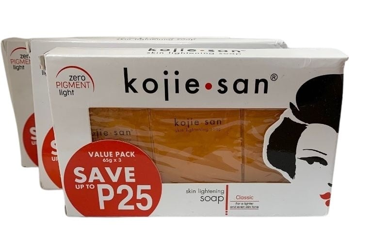 Savon éclaircissant pour la peau Kojie San 3 x 65 grammes, obtenez-en 3 = payez-en 2
