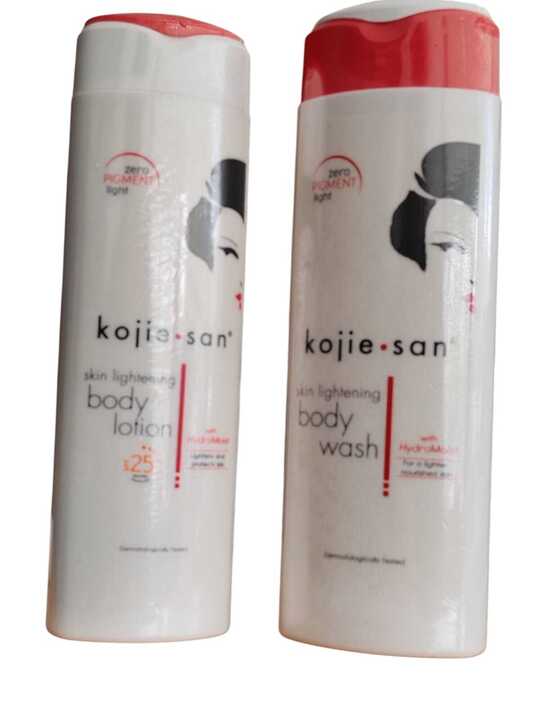 Koji san Body Lotion 250 gram + Koji san Body Wash 300 ML VOORDEEL PAKKET